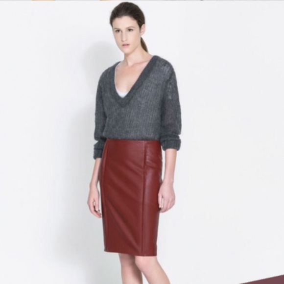 ZARA Faux-Leather Pencil Skirt - Picture 3 of 4